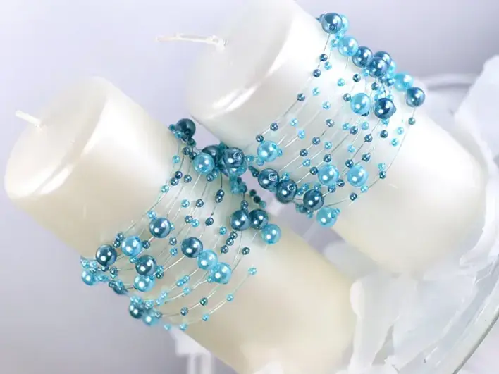 Perle guirlande i lyseblå