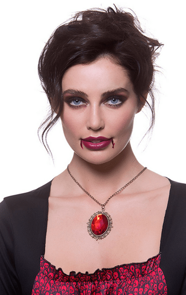 Goth halskæde, rød sten