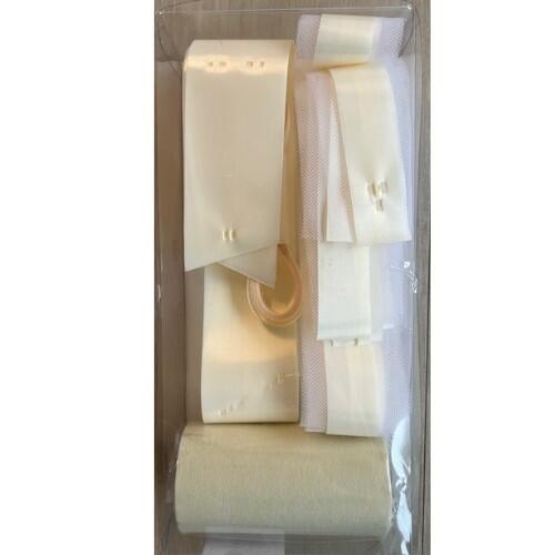 Bil dekorationssæt i creme