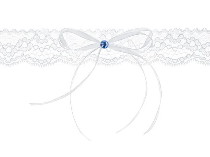 Strømpebånd i hvid med sløjfe og blå sten
