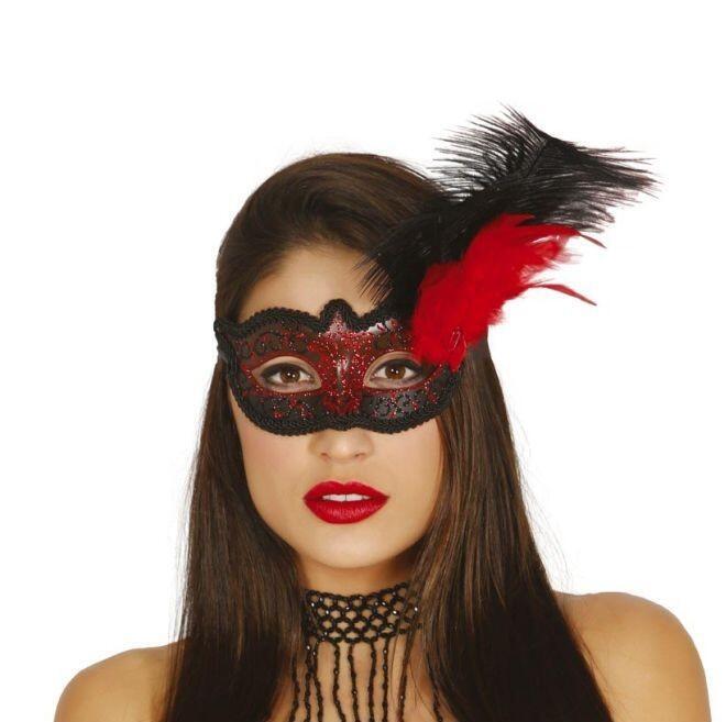 Øjenmaske med rød glitter og fjer