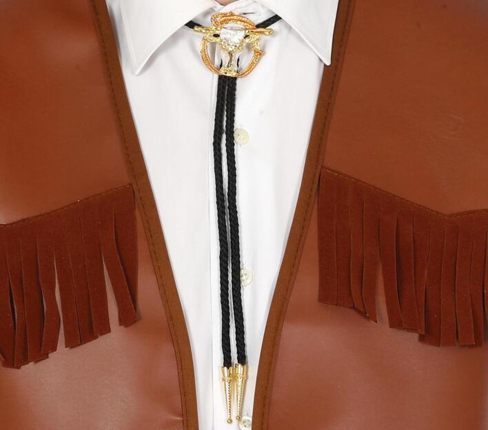 Cowboy slips med tyr