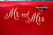 Brudebil stickers "Mr and Mrs"